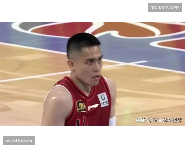 杨鸣遭驱逐引争议,裁判单回合赠陈盈骏6罚球